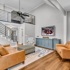 Pikes Place, Spacious, MSU Gameday Retreat