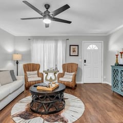 Close to MSU | Stylish | Grill Deck