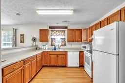 Boyds Place, 2 Miles to MSU, Quiet Luxury - Image 2