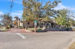 Mr. B’s Home, Pool Table, 1 Mi to Old Waverly - Image 2