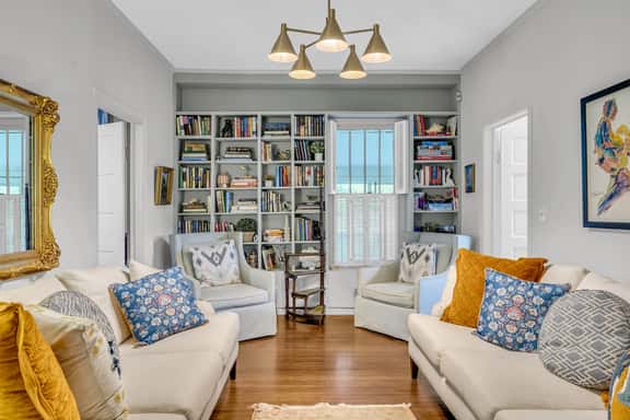 Angel's Landing, 5BR, Family and Pet-Friendly! - Image 1