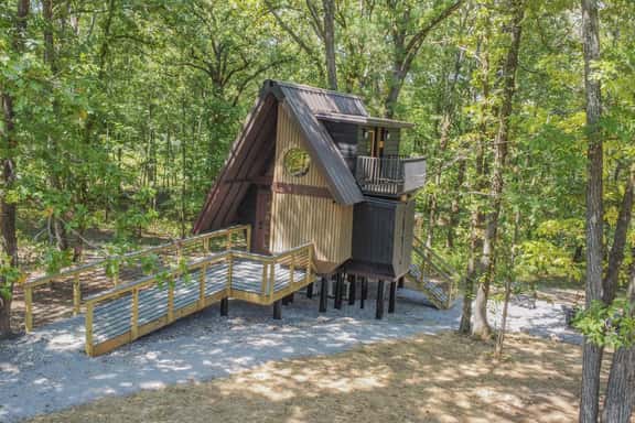 Birdhouse, Maben Venues, 14 mi to MSU - Image 1