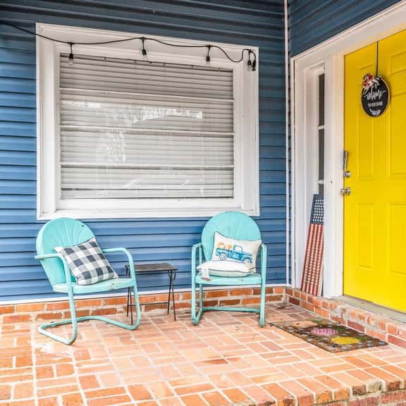 Maxwell 104 Cotton District, Parking, Pet-Friendly - Image 1