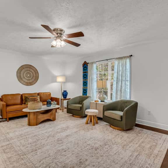 Santa Anita Furlong, Downtown MSU, 2BR - Image 1