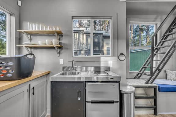 Delta Dreams, Starkville, Tiny Luxury - Image 3