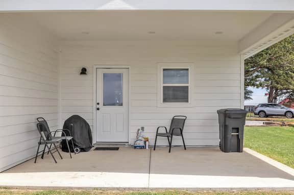 Green Light Haven, Comfort in Columbus, 2BR, Grill - Image 4