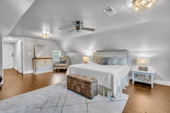 Pikes Place, Spacious, MSU Gameday Retreat - Image 2