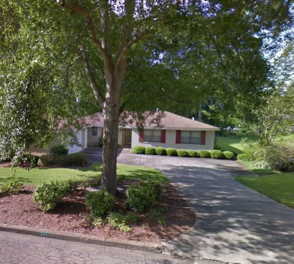 Stark Vegas DawgDaze, 4 BR Near MSU, Go Dawgs! - Image 4