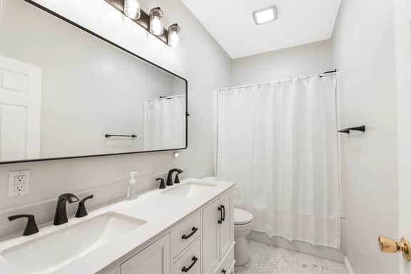Starkville Storey, Fine Country Living, Quiet - Image 5
