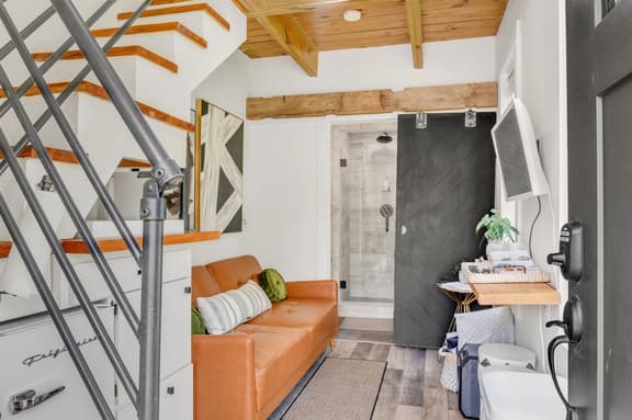 Tower, Tiny Home, Glamping, Close to MSU - Image 1